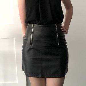 Faux leather skirt - Black